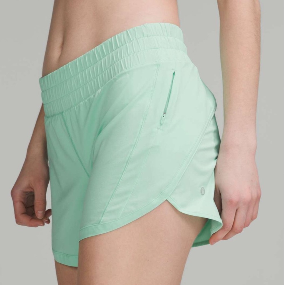 Lululemon Size 4 Track That Short 5”